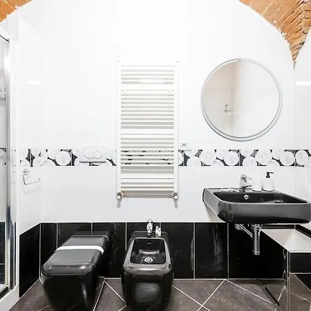 Private Jacuzzi Retreat Romantic Suite In Grosseto'S Historic Center Buitenkant foto