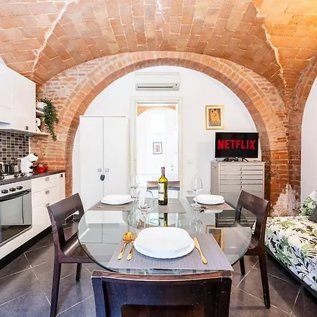 Private Jacuzzi Retreat Romantic Suite In Grosseto'S Historic Center Buitenkant foto