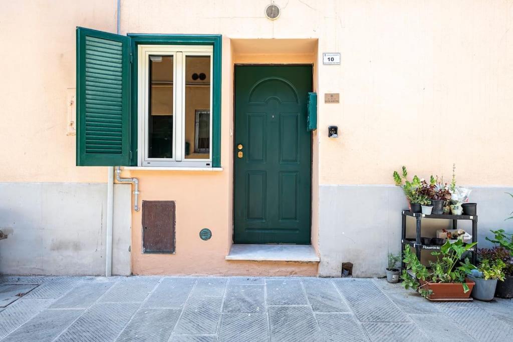 Apartment New Romantic With Private Jacuzzi & Fast Wifi In Historic Center Of Grosseto